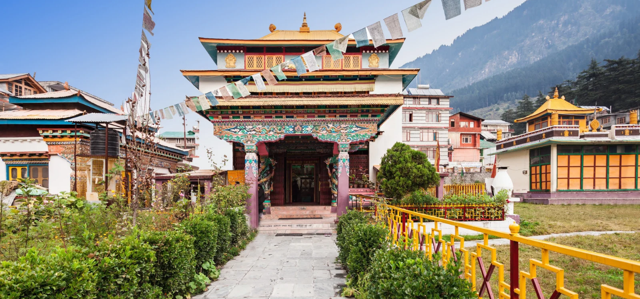 Beautiful Buddhist monastery in McLeodganj featured image for Dharamshala tour package
