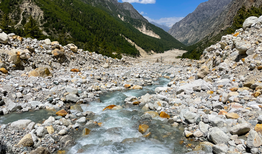 Rocky Himalayan river valley near Gangotri, an essential scenic highlight in the Char Dham Yatra package from Chennai.